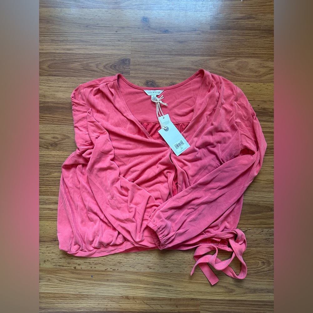 Lucky Brand Women’s pink wrap long sleeve blouse 
Size Medium